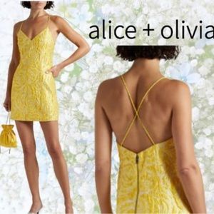 Alice + Olivia yellow gold structured jacquard mini dress sz4